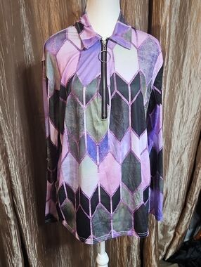 Long-Sleeve Geometric Zip-Front Top in Purple